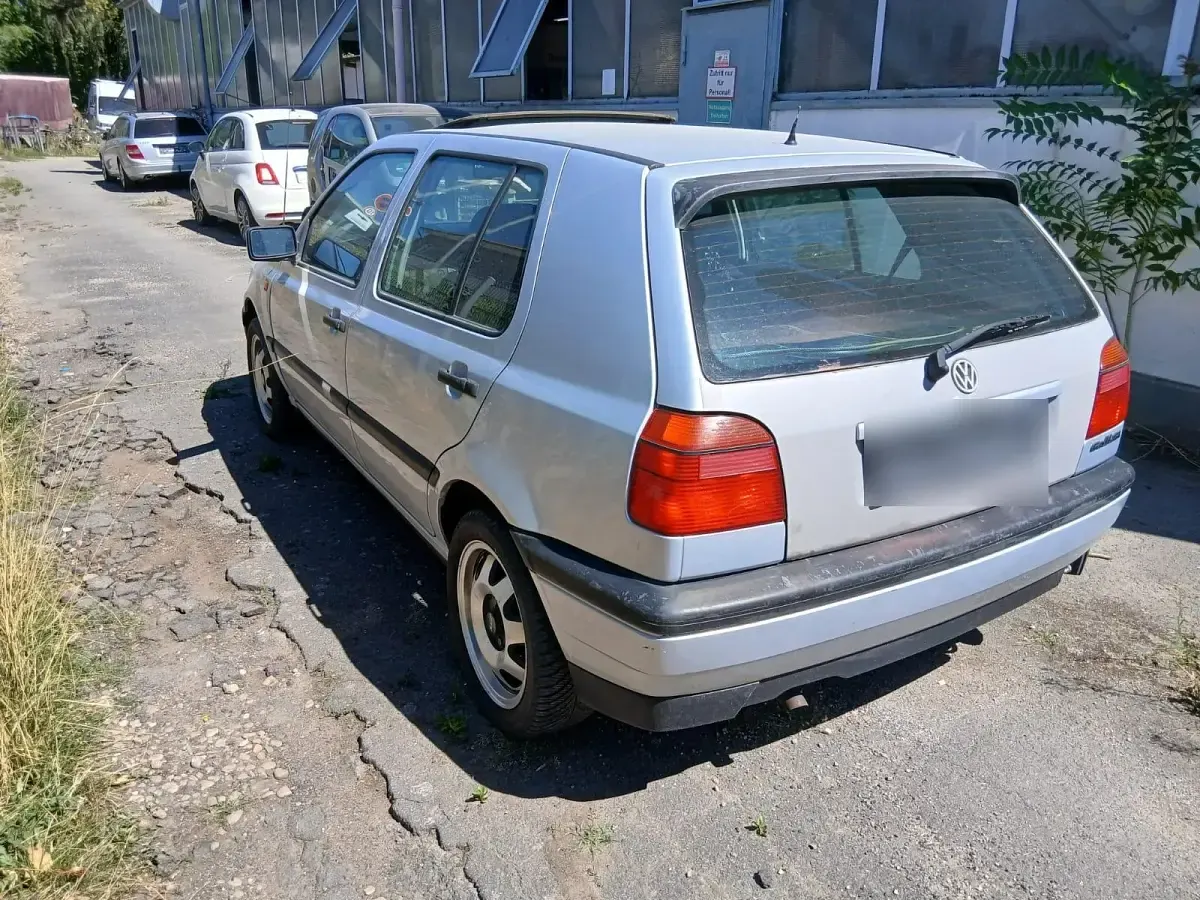 Gebraucht VW Golf III 116 PS (85 kW) 1993 Silber Kleinwagen