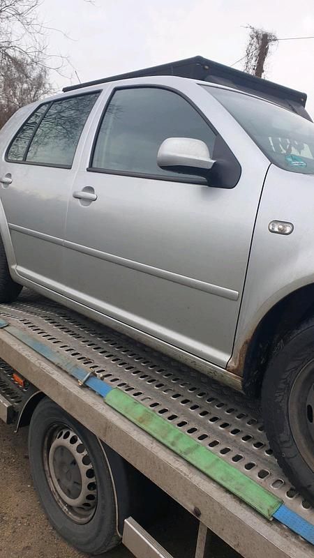 Gebraucht VW Golf IV 105 PS (77 kW) 2002 Silber Limousine