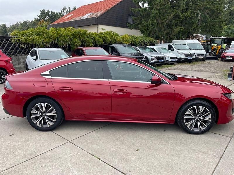 Gebraucht Peugeot 508 Allure 131 PS (96 kW) 2019 Rot Limousine