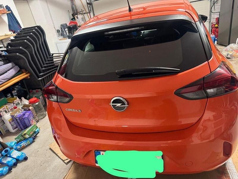 Gebraucht Opel Corsa-e 100 kW (136 PS) 2021 Orange Kleinwagen