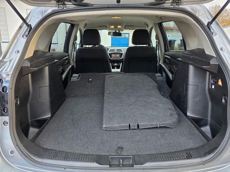Gebraucht Suzuki SX4 S-Cross Limited+ 120 PS (88 kW) 2015 Grau SUV