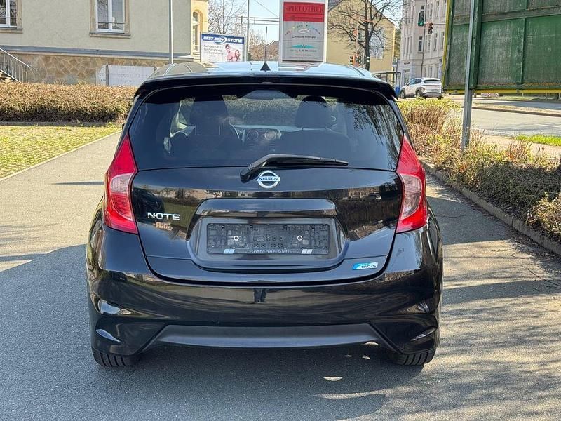 Gebraucht Nissan Note Acenta 98 PS (72 kW) 2015 Schwarz Kleinwagen