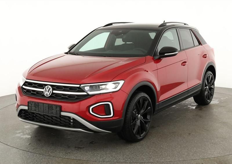 Kings red metallic/ dach schwarz Neu 2025 VW T-Roc Style SUV | 35.495 € (Guter Preis) - Bild 1/4
