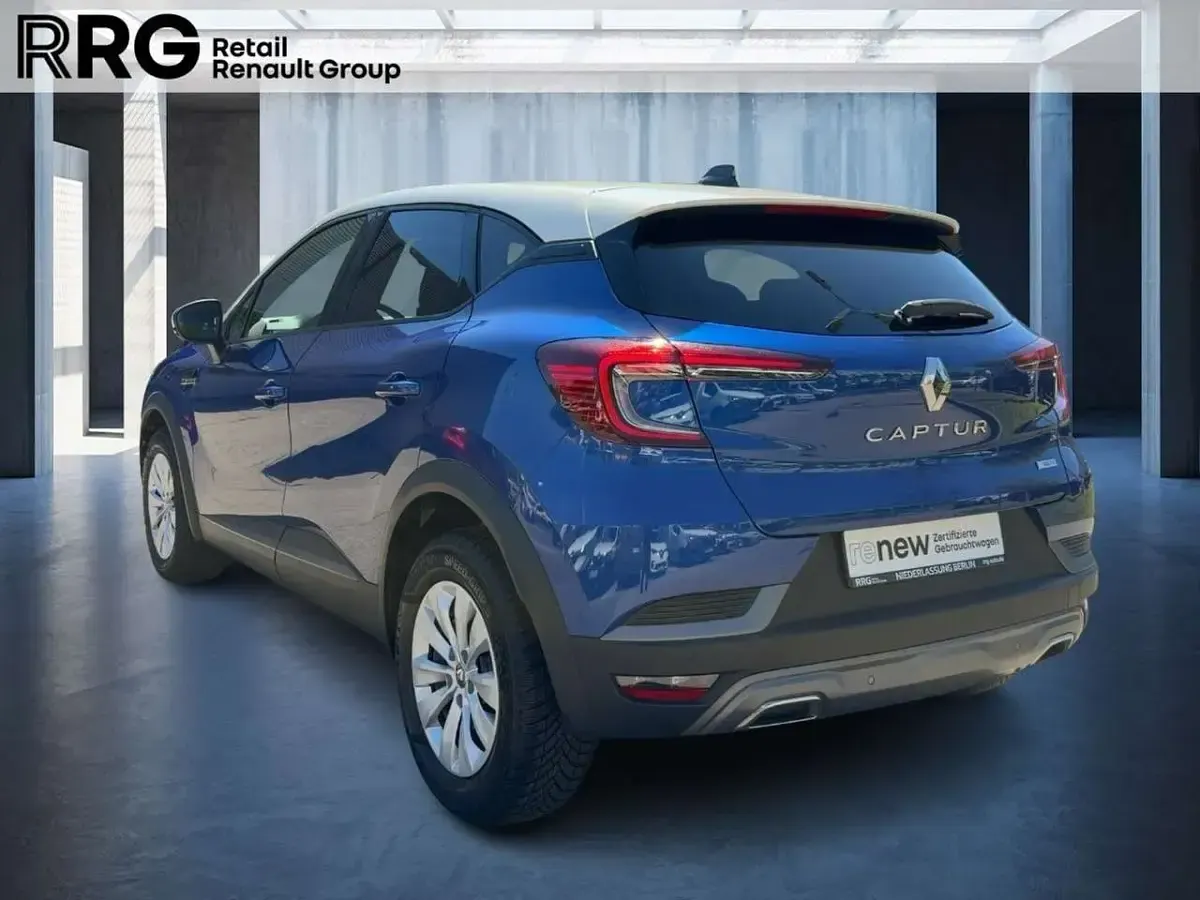 Nowe Renault Captur Techno 91 KM (66 kW) 2026 Niebieski SUV