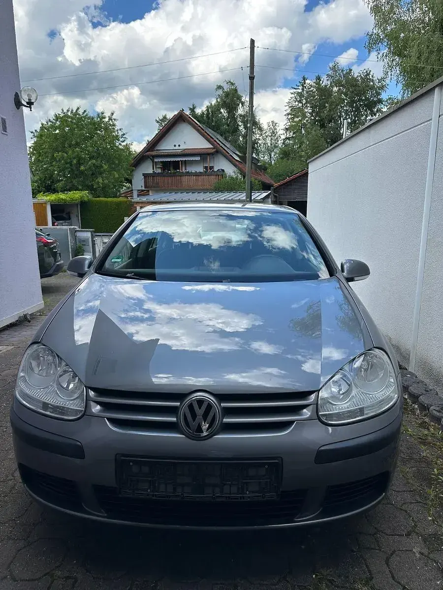 Gebraucht VW Golf IV 75 PS (55 kW) 2004 Grau Kleinwagen