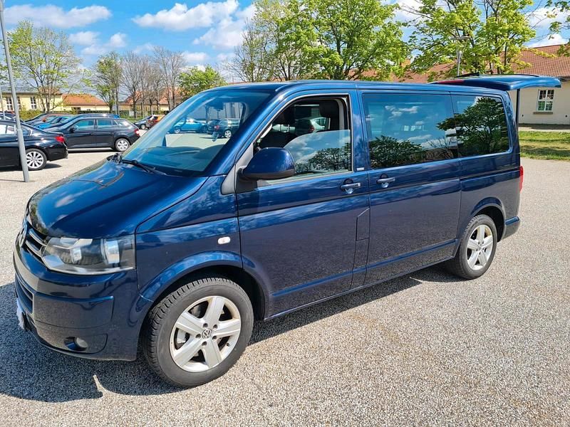 Blau Gebraucht 2011 VW T5 Van | 14.800 € (Etwas zu teuer) - Bild 1/4
