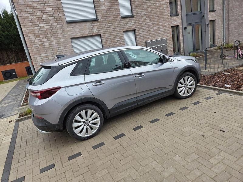 Gebraucht Opel Grandland X Business Edition 300 PS (220 kW) 2021 Grau SUV