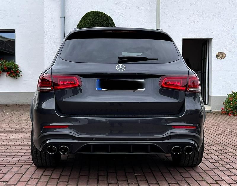Gebraucht Mercedes GLC43 AMG AMG 390 PS (286 kW) 2022 Schwarz SUV
