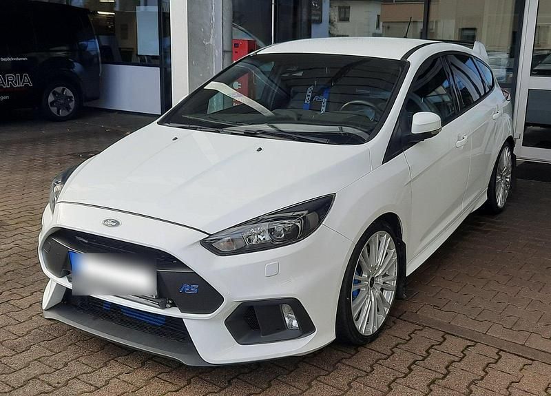 Gebraucht Ford Focus RS 349 PS (256 kW) 2017 Weiß Limousine