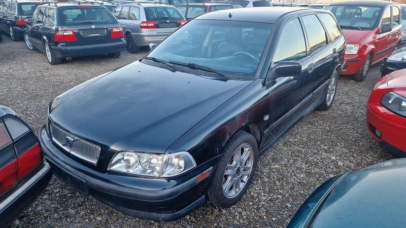 Gebraucht Volvo V40 200 PS (147 kW) 2000 Kombi