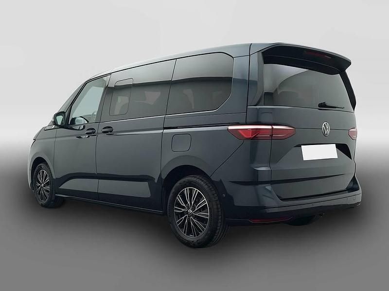 Gebraucht VW Multivan 150 PS (110 kW) 2024 Blau Van