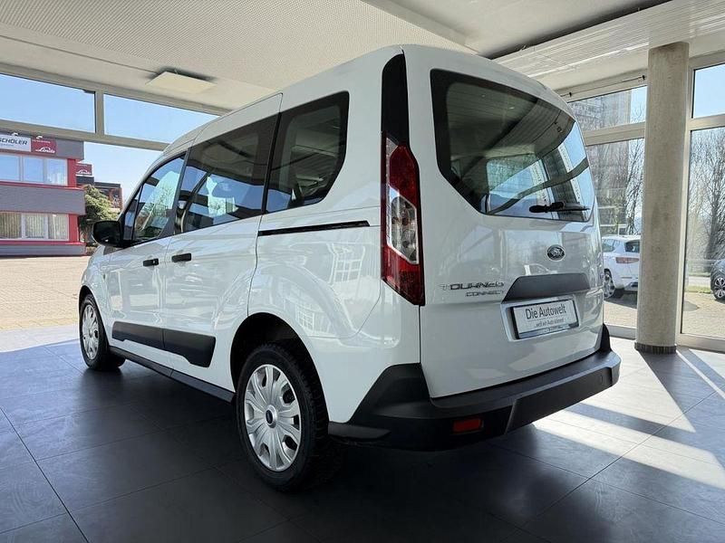 Gebraucht Ford Tourneo Connect Ambiente 101 PS (74 kW) 2018 Frostweiß Van / Kleinbus
