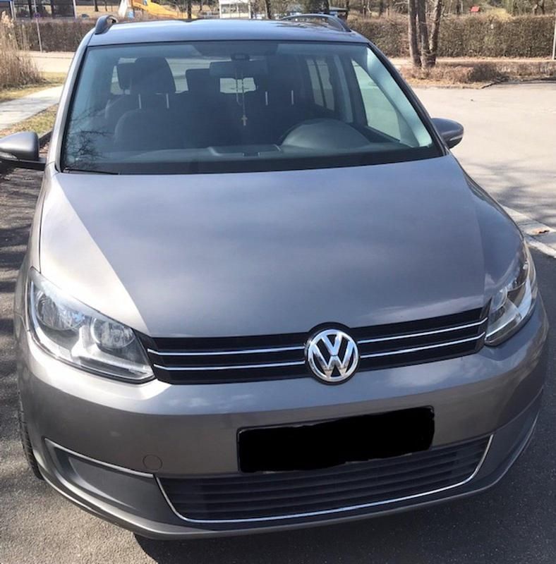 Gebraucht VW Touran 140 PS (102 kW) 2010 Grau Van / Kleinbus
