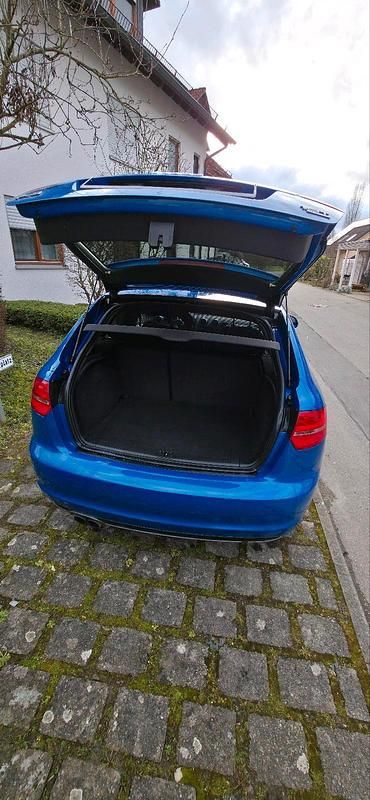 Gebraucht Audi A3 160 PS (117 kW) 2010 Blau Kleinwagen