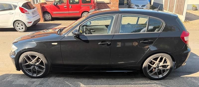 Second-hand BMW 120 163 CP (119 kW) 2006 Negru Hatchback