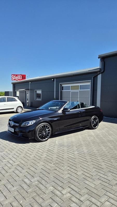 Schwarz Gebraucht 2019 Mercedes C43 AMG AMG Cabrio | 35.850 € (Guter Preis) - Bild 1/4