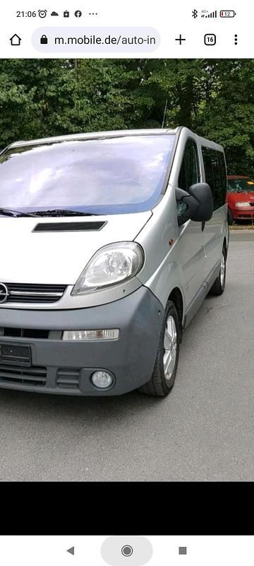 Second-hand Opel Vivaro 2003 Argintiu Monovolum
