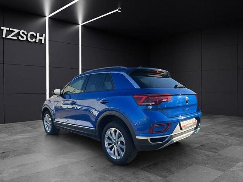Gebraucht VW T-Roc Style 116 PS (85 kW) 2023 Ravennablau metallic SUV
