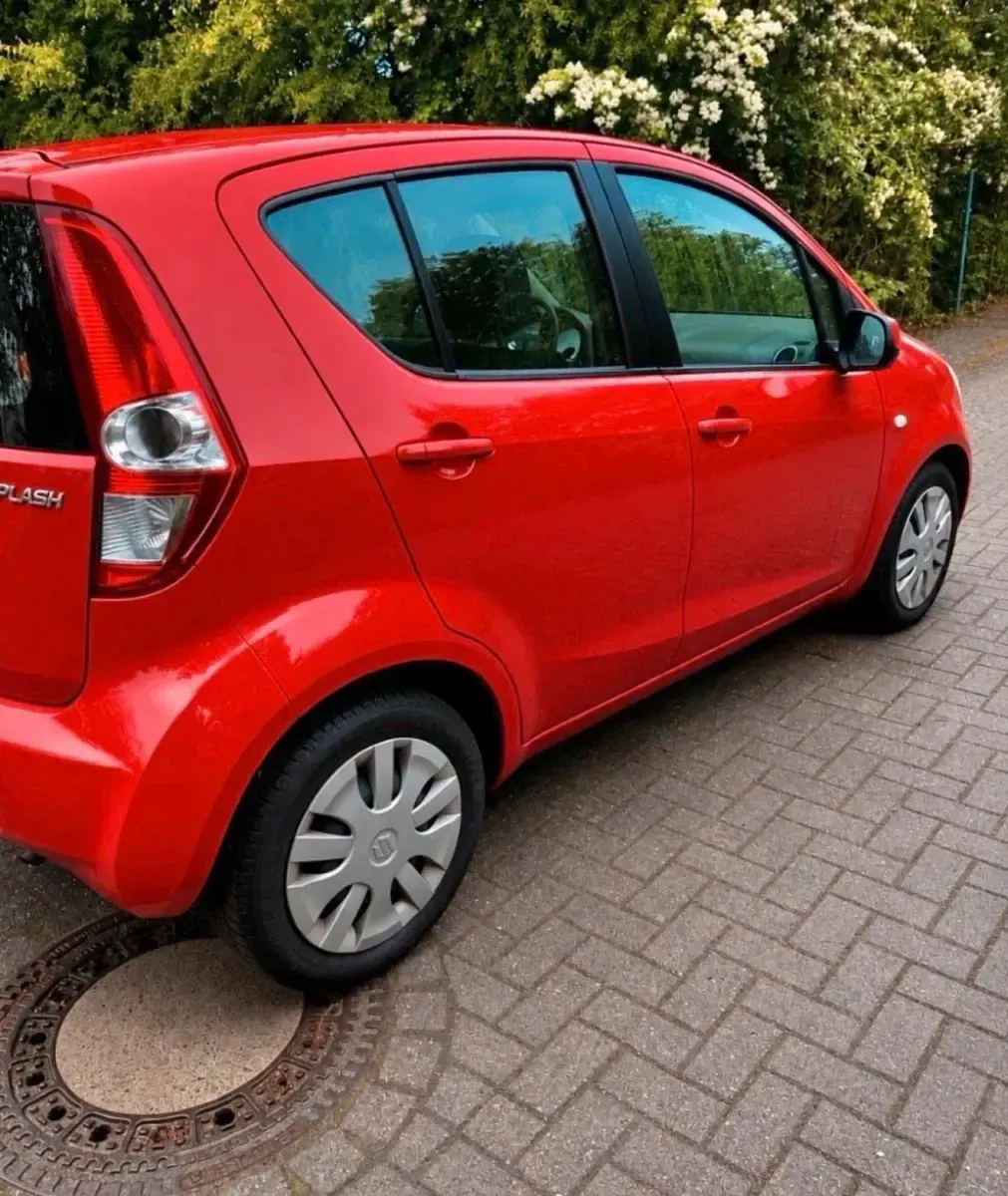 Gebraucht Suzuki Splash 65 PS (47 kW) 2010 Rot Kleinwagen