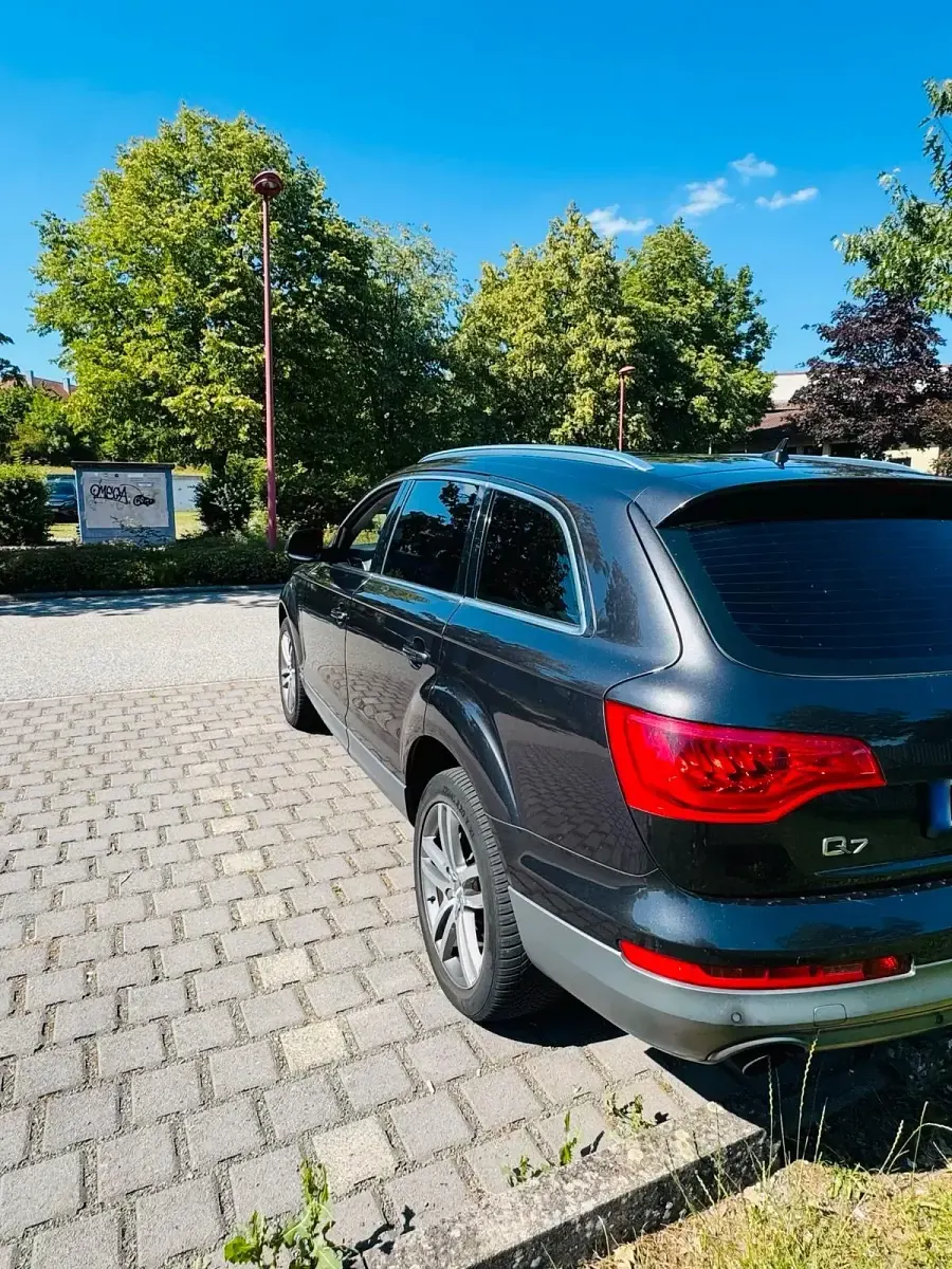 Gebraucht Audi Q7 239 PS (175 kW) 2011 Grau SUV