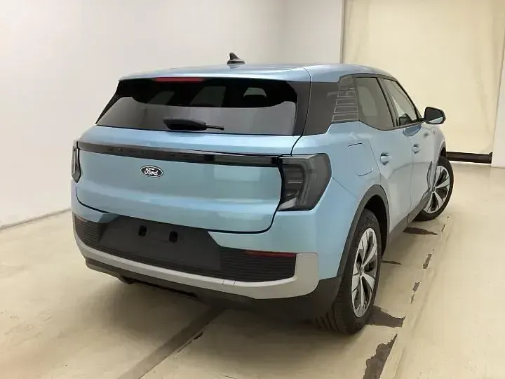 Gebraucht Ford Explorer 125 kW (170 PS) 2026 Arcticblue SUV
