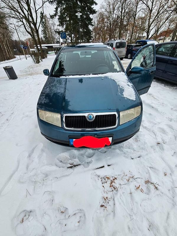 Gebraucht Skoda Fabia 54 PS (39 kW) 2003 Blau Kleinwagen