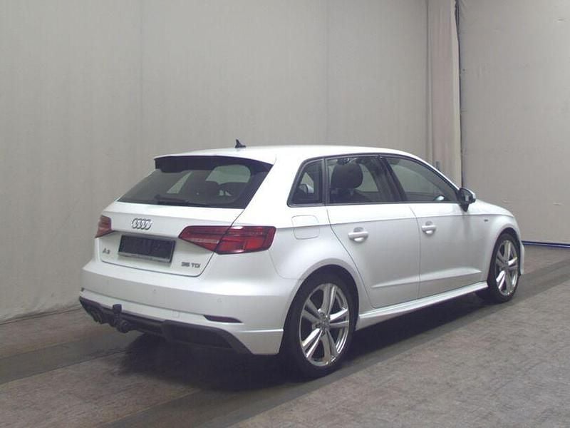Gebraucht Audi A3 S-Line 150 PS (110 kW) 2020 Weiss Limousine