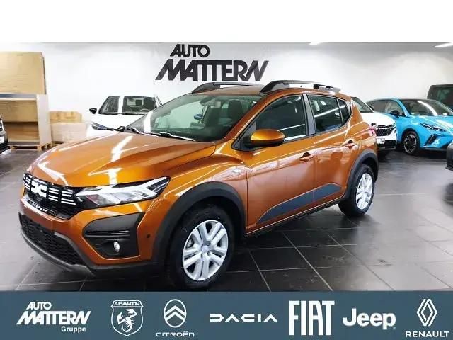 Orange Gebraucht 2025 Dacia Sandero Expression Kleinwagen | 18.544 € (Etwas zu teuer) - Bild 1/4