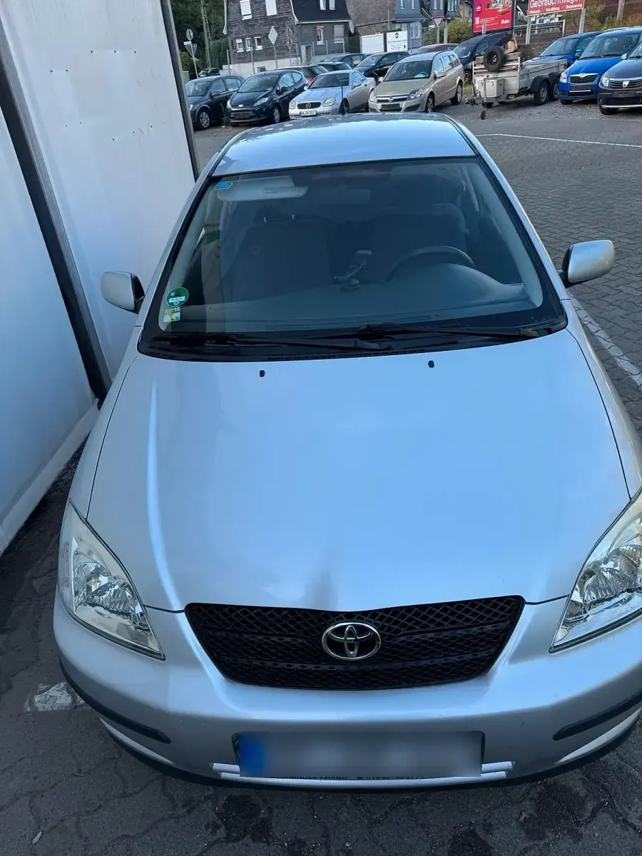 Gebraucht Toyota Corolla 76 PS (55 kW) 2002 Silber Limousine