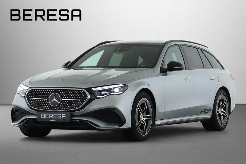 Metalliclack hightechsilber Gebraucht 2025 Mercedes E450 AMG Kombi | 104.900 € - Bild 1/4