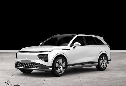 Weiß Gebraucht 2025 XPENG G9 RWD Long Range SUV | 48.085 € - Bild 1/4