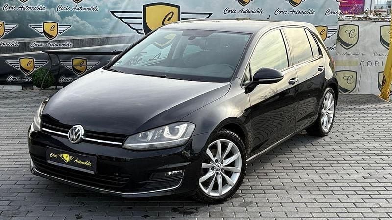 Schwarz Gebraucht 2013 VW Golf VII Highline Limousine | 8.950 € (Guter Preis) - Bild 1/4