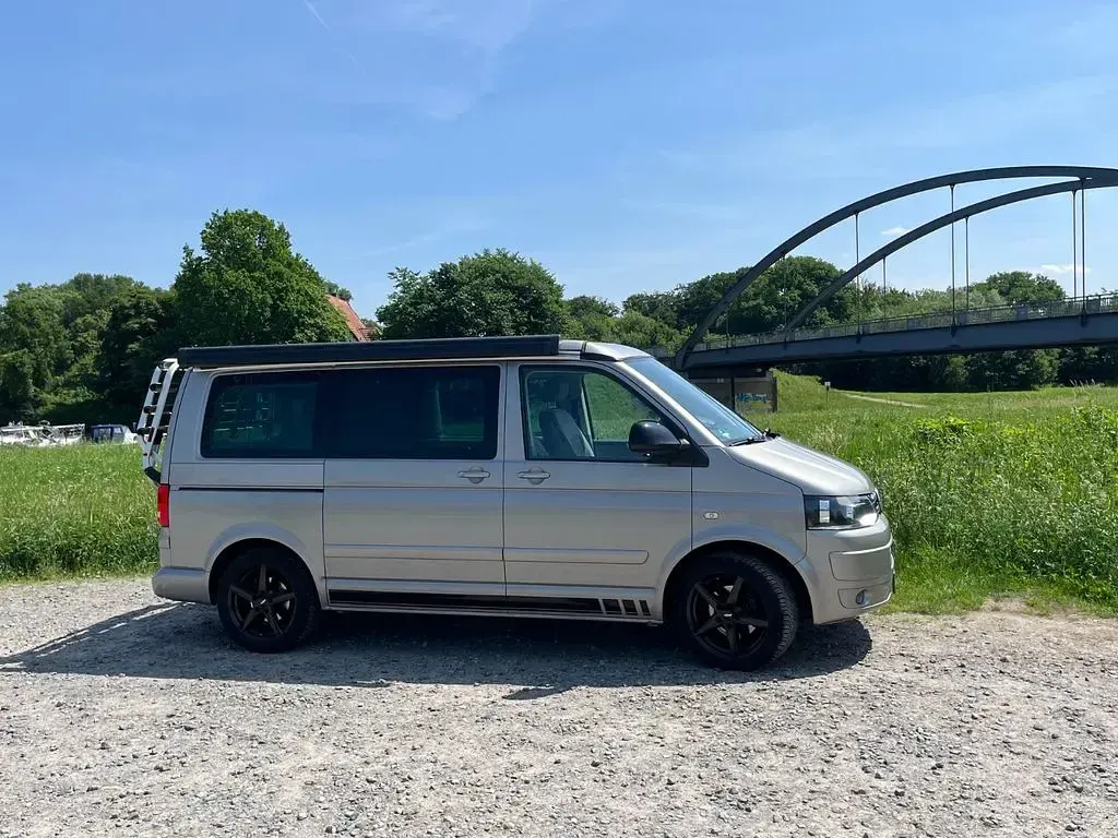Gebraucht VW California California 140 PS (102 kW) 2013 Grau Van