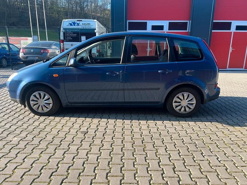 Gebraucht Ford Focus 109 PS (80 kW) 2005 Blau Kombi