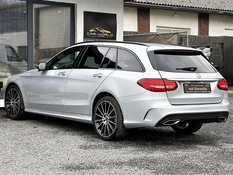 Gebraucht Mercedes C180 AMG line 156 PS (114 kW) 2017 Silber Limousine