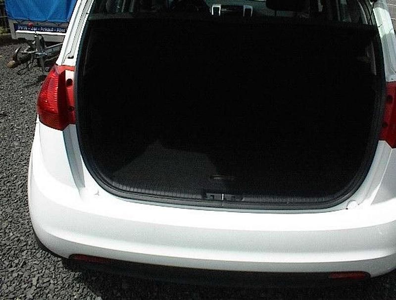 Gebraucht Kia Venga Attract 90 PS (66 kW) 2011 Other Kleinwagen