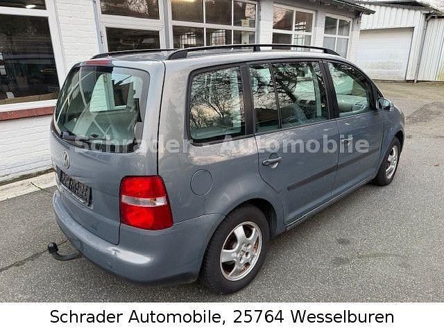 Gebraucht VW Touran Trendline 101 PS (74 kW) 2004 Grau Van / Kleinbus