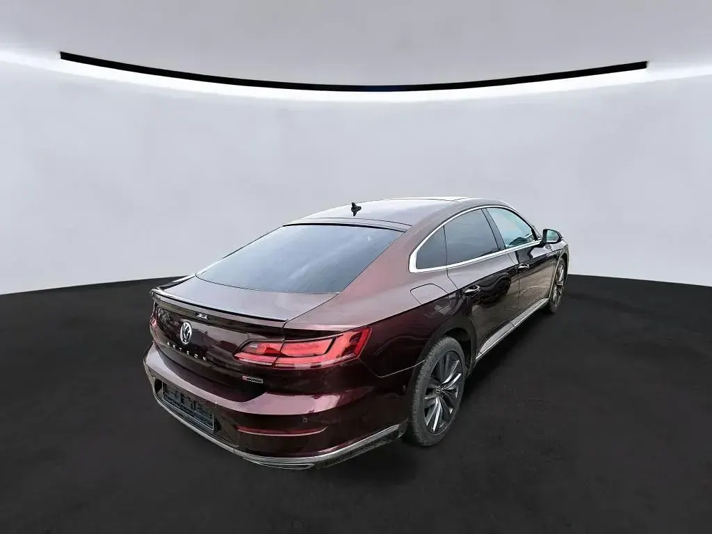 Gebraucht VW Arteon Sound 190 PS (139 kW) 2018 Crimson red Kleinwagen