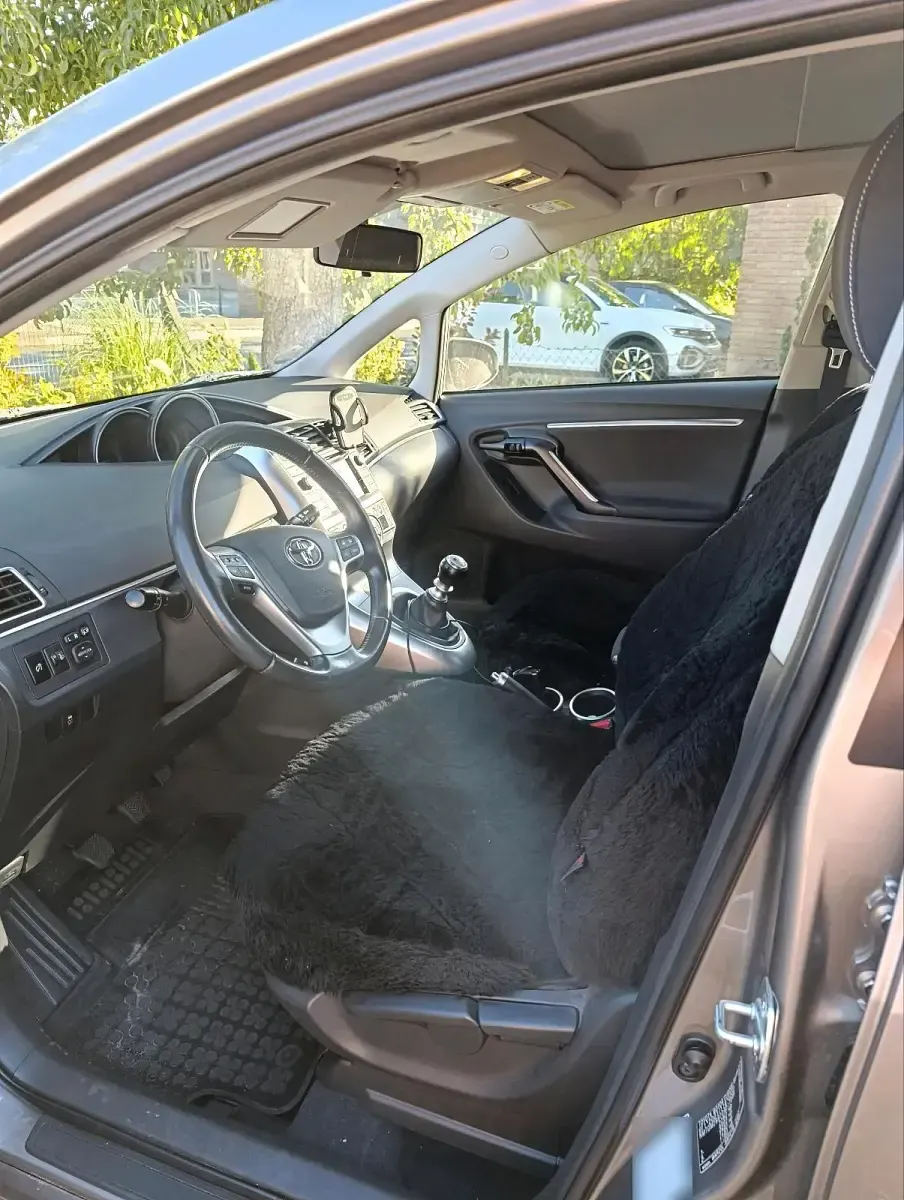 Gebraucht Toyota Verso 116 PS (85 kW) 2015 Van / Kleinbus