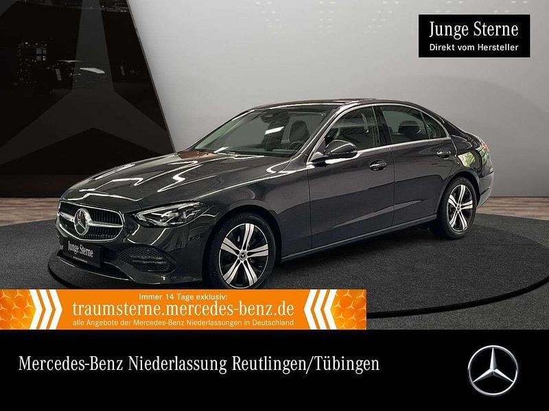 Grau Gebraucht 2024 Mercedes C200 Advanced Limousine | 38.990 € (Guter Preis) - Bild 1/3