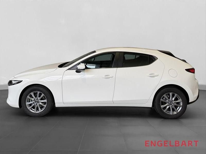 Neu Mazda 3 Prime-Line 140 PS (102 kW) 2025 Arctic white Limousine