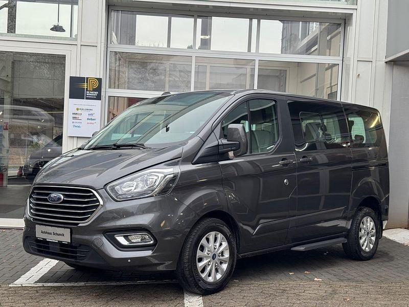Grau Gebraucht 2020 Ford Tourneo Van / Kleinbus | 27.990 € (Superpreis) - Bild 1/4
