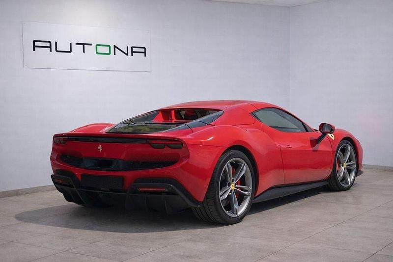 Neu Ferrari 296 829 PS (609 kW) 2025 Rot Cabrio