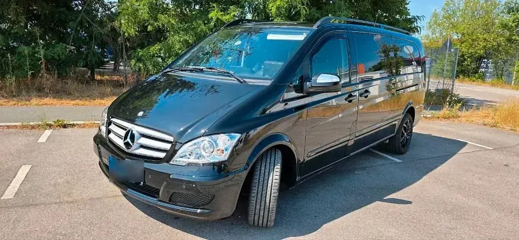 Gebraucht Mercedes Viano 224 PS (164 kW) 2011 Schwarz Van / Kleinbus