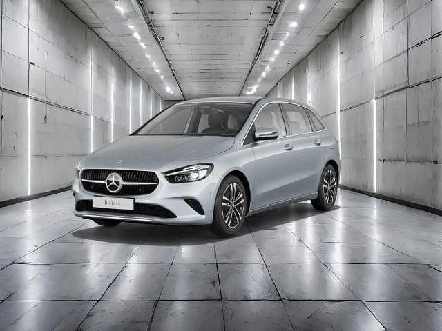 Gebraucht 2024 Mercedes B180 Van / Kleinbus | 29.480 € (Guter Preis) - Bild 1/4