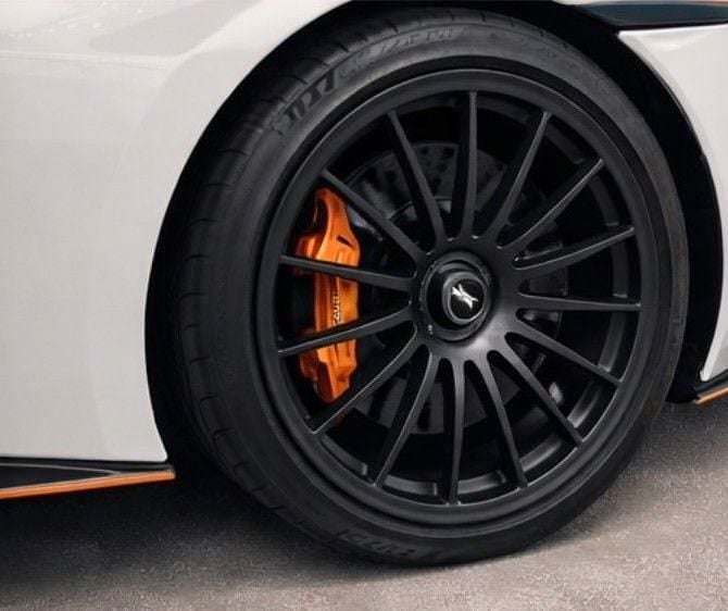 Gebraucht McLaren 620R 620 PS (456 kW) 2021 Weiß Coupé