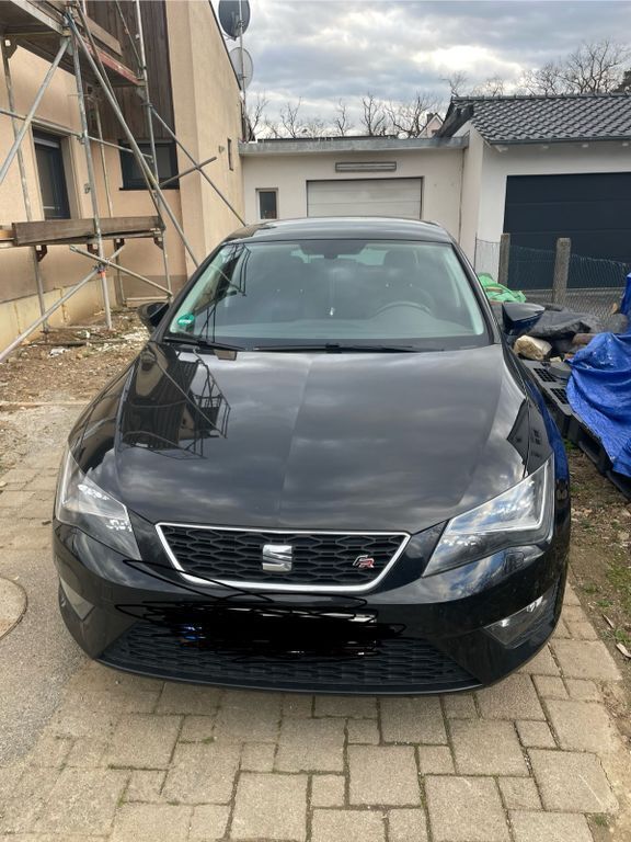 Schwarz Gebraucht 2016 Seat Leon FR Limousine | 13.900 € (Fairer Preis) - Bild 1/4