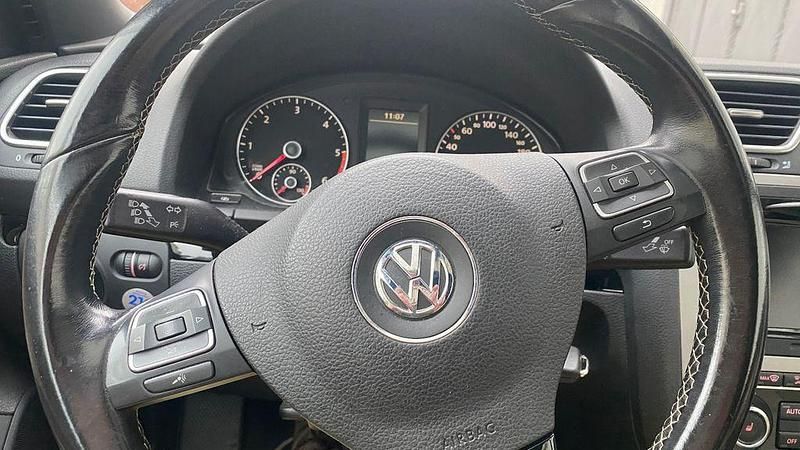 Schwarz Gebraucht 2010 VW Eos Cabrio | 4.500 € (Guter Preis) - Bild 1/4