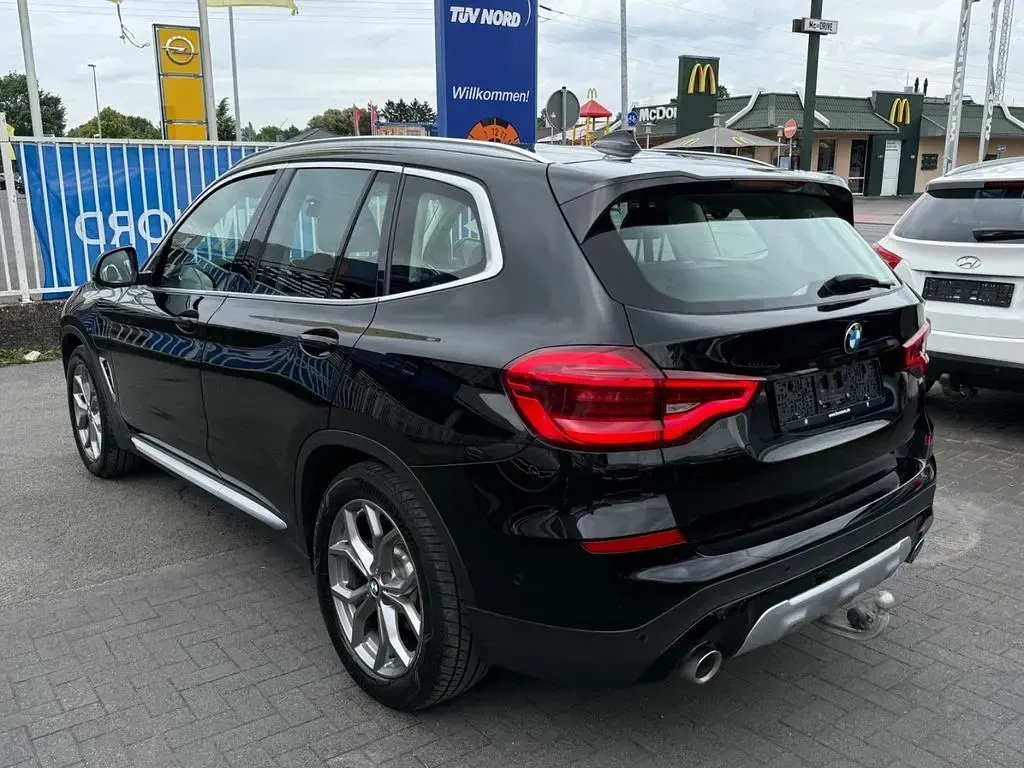 Gebraucht BMW X3 xLine 184 PS (135 kW) 2021 Schwarz SUV