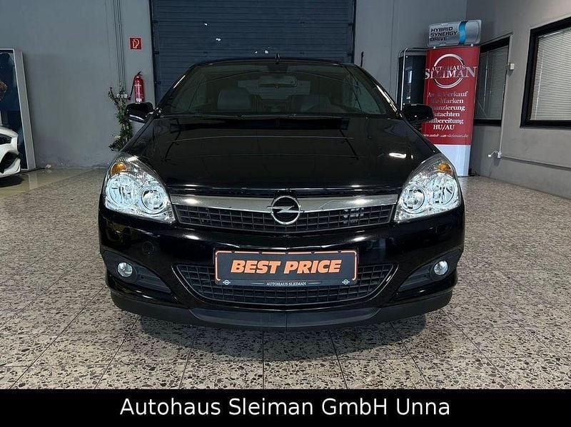 Gebraucht Opel Astra Cabriolet 140 PS (102 kW) 2009 Schwarz Cabrio